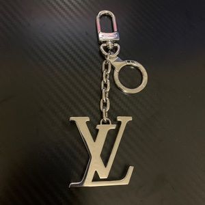 Louis Vuitton Key Holder Initials (Silver)